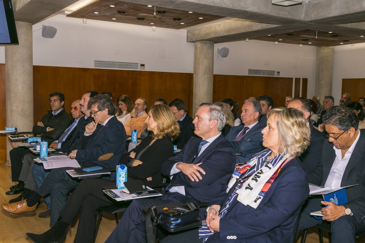 Los retos y necesidades de futuro, a debate en la XVI edición del Foro Permanente de la Arquitectura Técnica de Andalucía