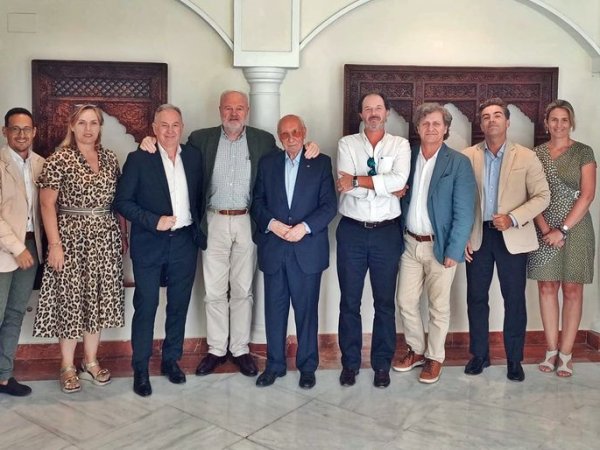 Encuentro Institucional entre HNA-Premaat y el Consejo Andaluz de la Arquitectura Técnica 